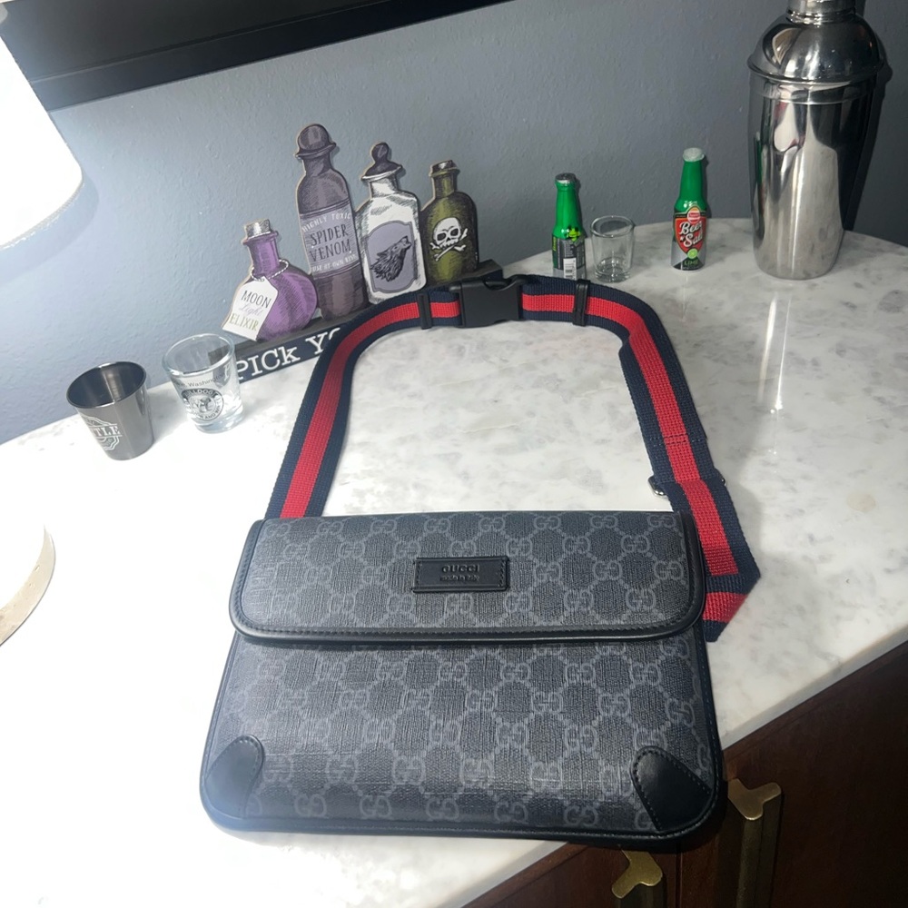 Gucci GG Black Belt Bag